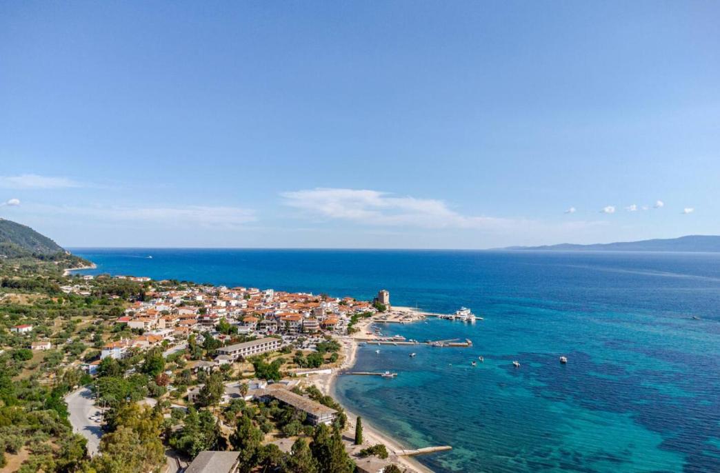 Daire A Fringe Of Blue Ouranoupoli